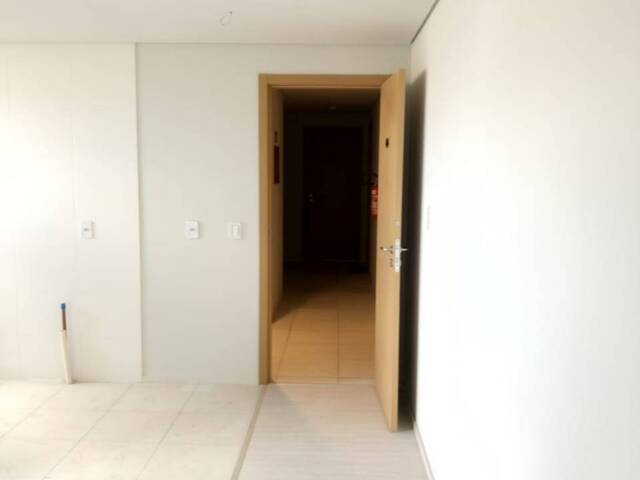 Apartamento para Venda em Portão - 4