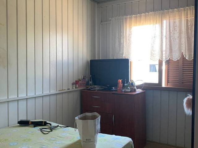 Casa para Venda em Portão - 4